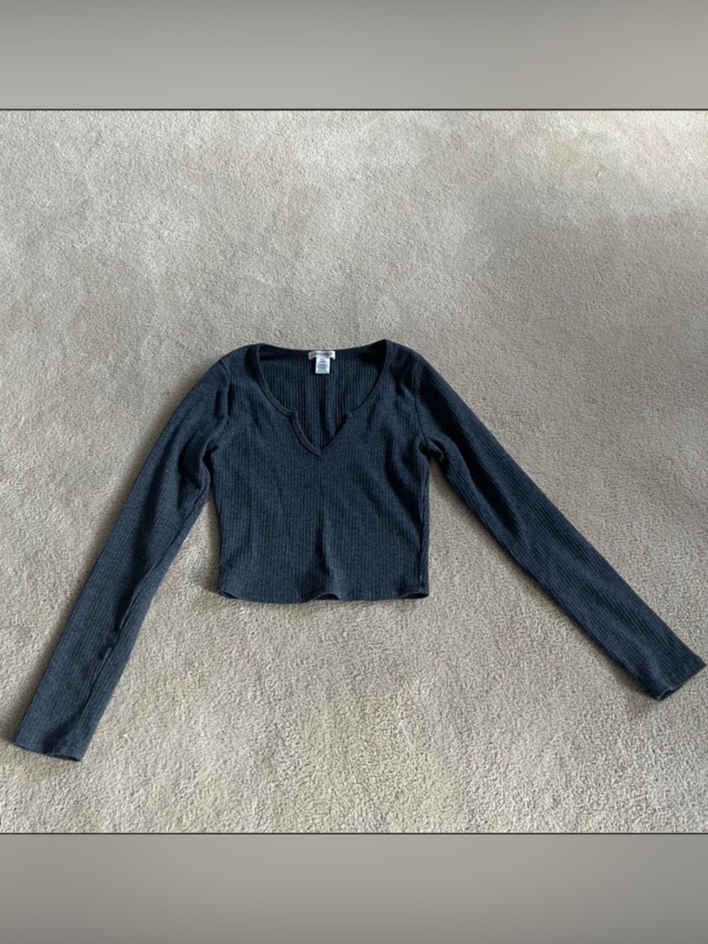 Grey ribbed long sleeve top